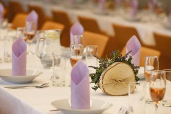 Svatba na Zámku - stolování - detail